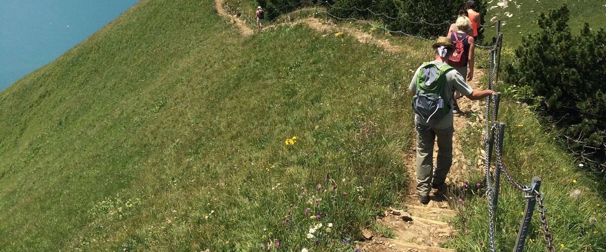 There is a great 5k mountain hike from Klingenstock to Fronalpstock. During the 2 hour hike you have a pretty much uninterrupted 360 degree view of the lakes, valleys, and peaks in the Lake Lucern area in Switzerland.