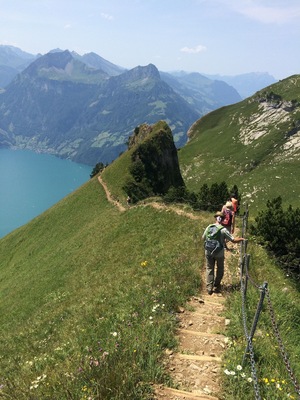 There is a great 5k mountain hike from Klingenstock to Fronalpstock. During the 2 hour hike you have a pretty much uninterrupted 360 degree view of the lakes, valleys, and peaks in the Lake Lucern area in Switzerland.
