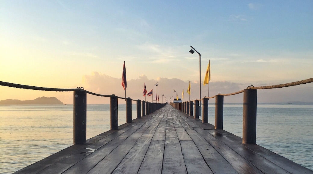 Amazing morning lights.