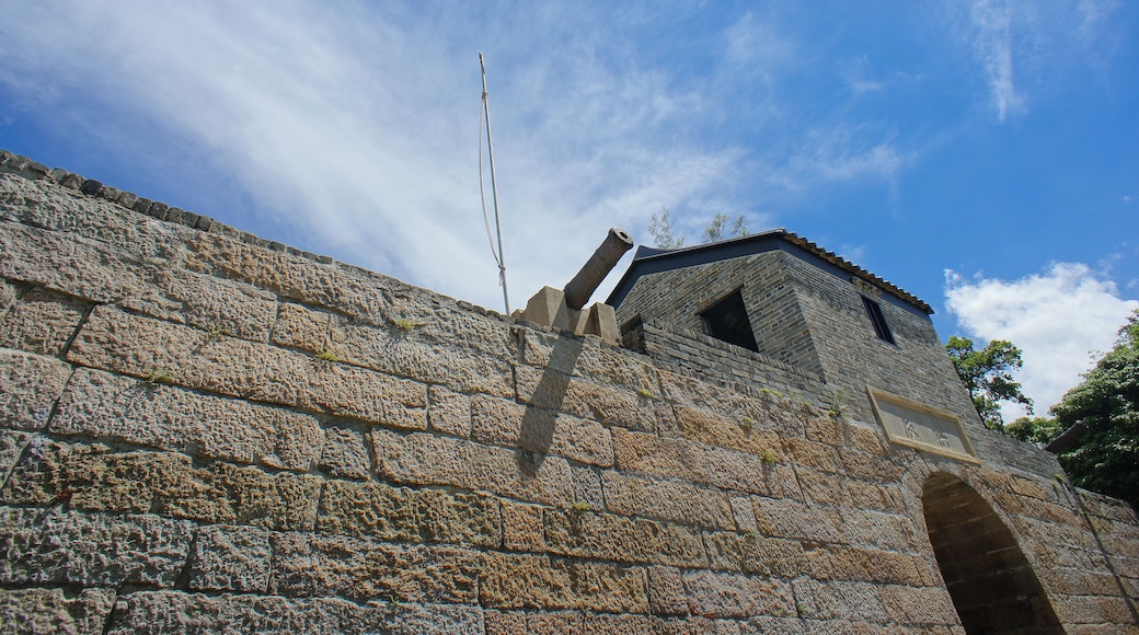 This is a photo of a declared monument in Hong Kong identified by the ID