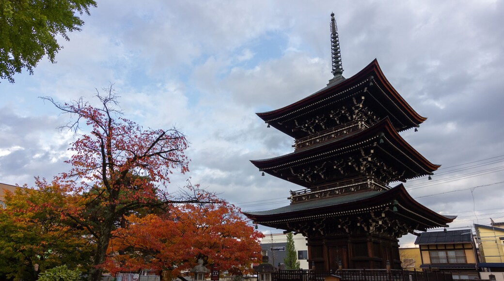 Hida Kokubunji Temple in Takayama (Japan)