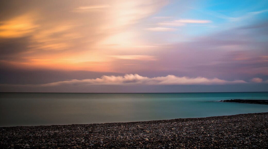 Good place to do long exposure photos.