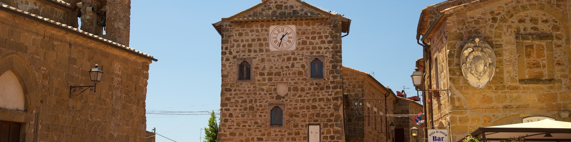 Sovana featuring heritage architecture