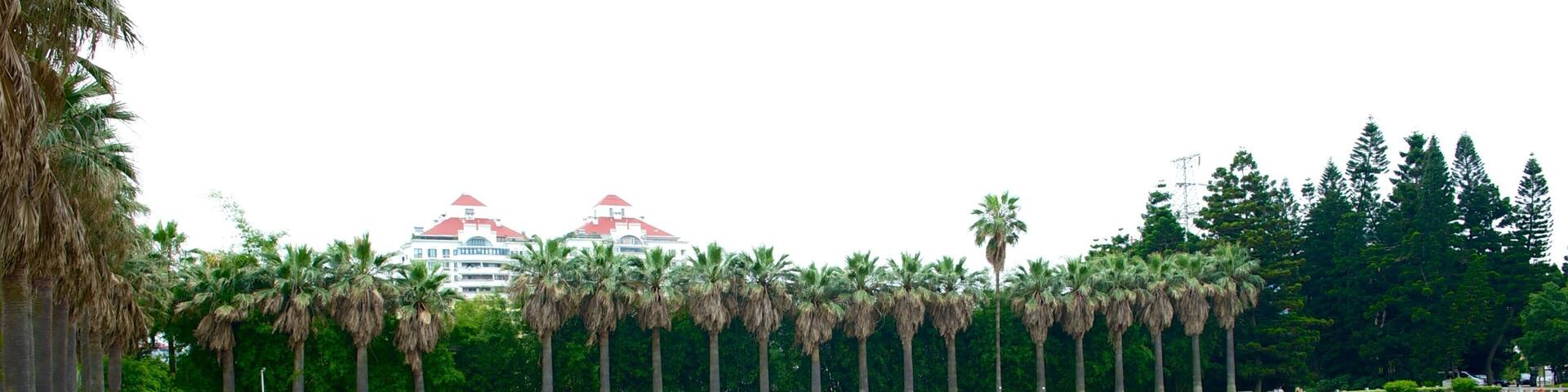 Fujian showing a park and a lake or waterhole