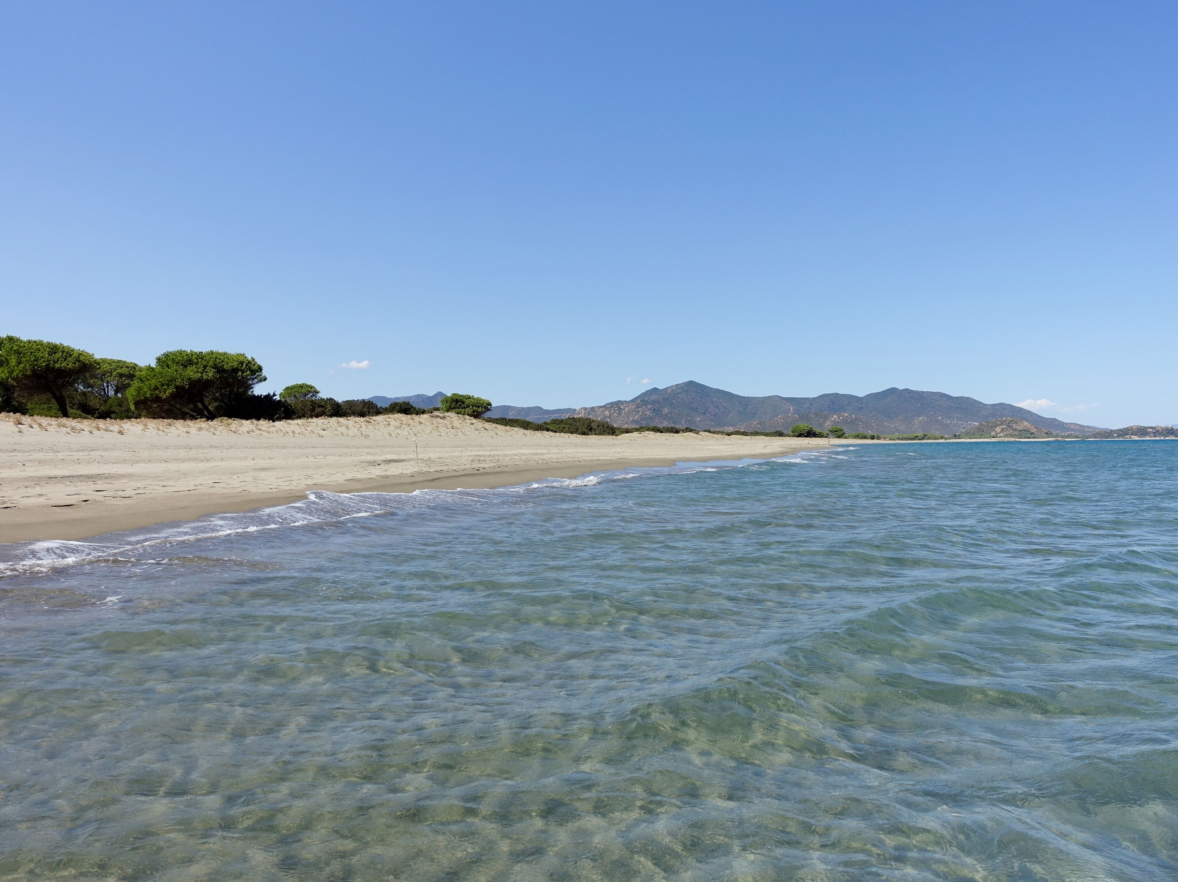 Strand von Feraxi, Gemeinde Muravera, Sardinien, Italien