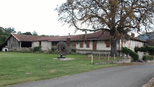 Maison natale d'Aristide Bergès et ancienne papeterie de Prat du Ritou.