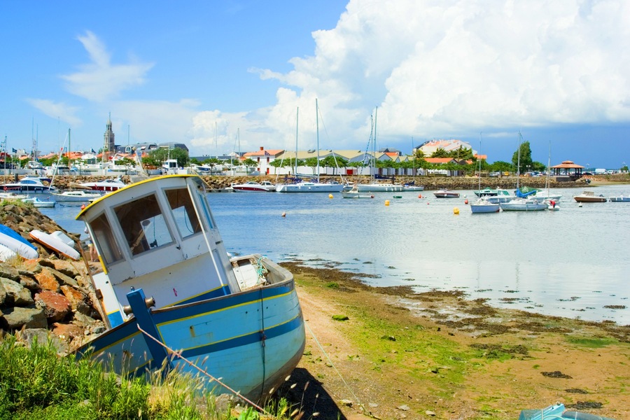 marina of Saint Gilles Croix de Vie; Shutterstock ID 20341726; purchase_order: SP-1332 HA Batch 2 August 2018; Order: ; client: HomeAway; other: To be paid with HA budget
