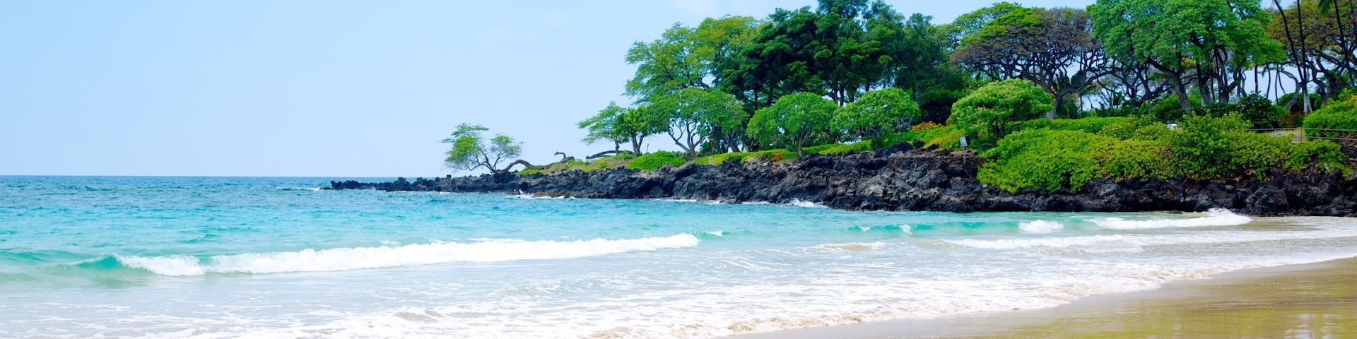 Mauna Kea featuring tropical scenes, a beach and landscape views