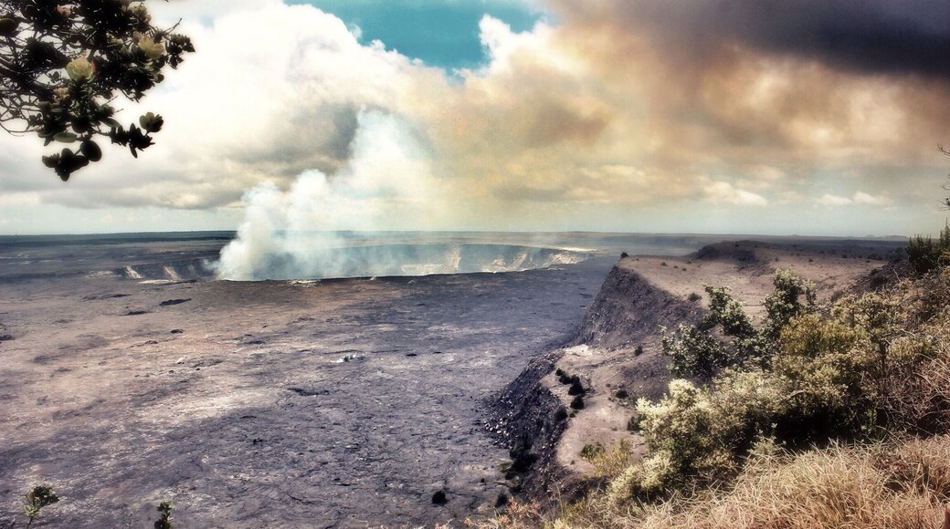 Big island, still growing