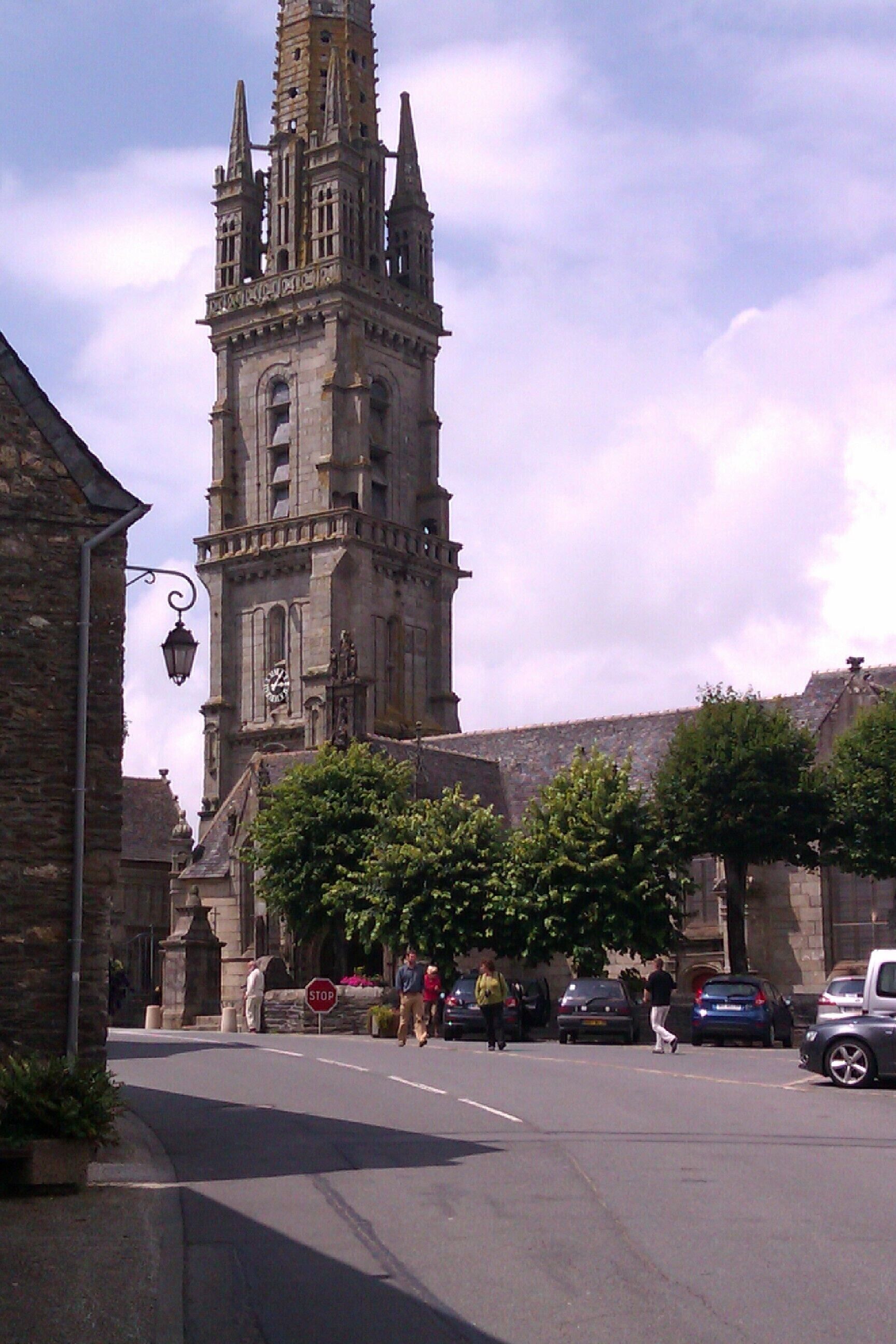 29400 Lampaul-Guimiliau, France