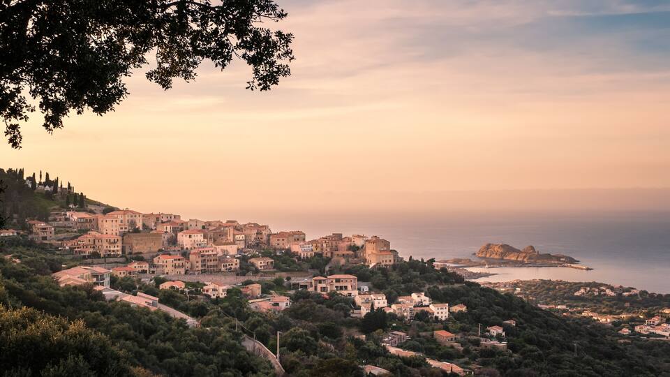 Top 10 Hotels in L'Île-Rousse (from $96) 2026 - Competitive Prices ...