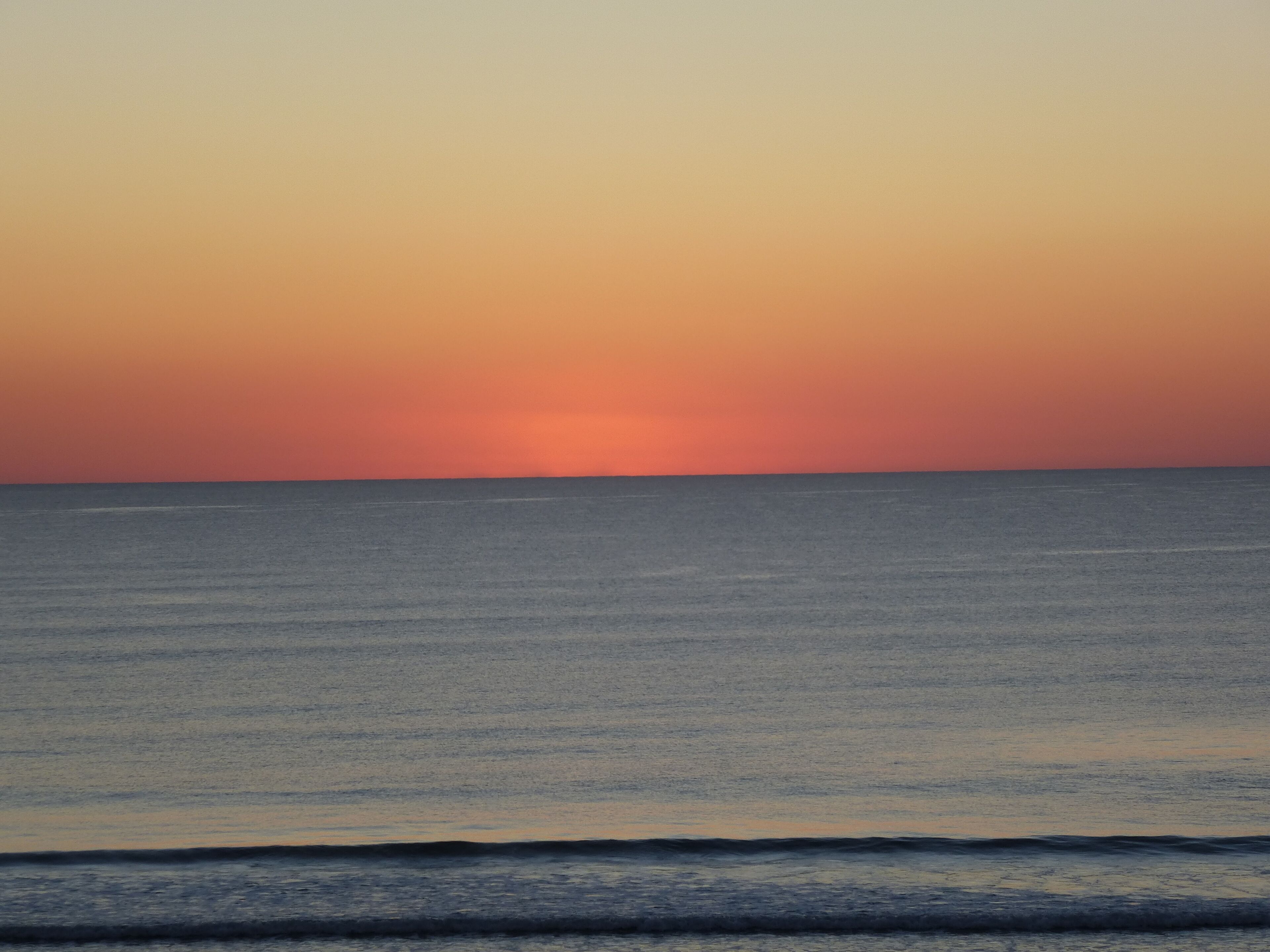 soleil couchant , plage de pen er malo a guidel