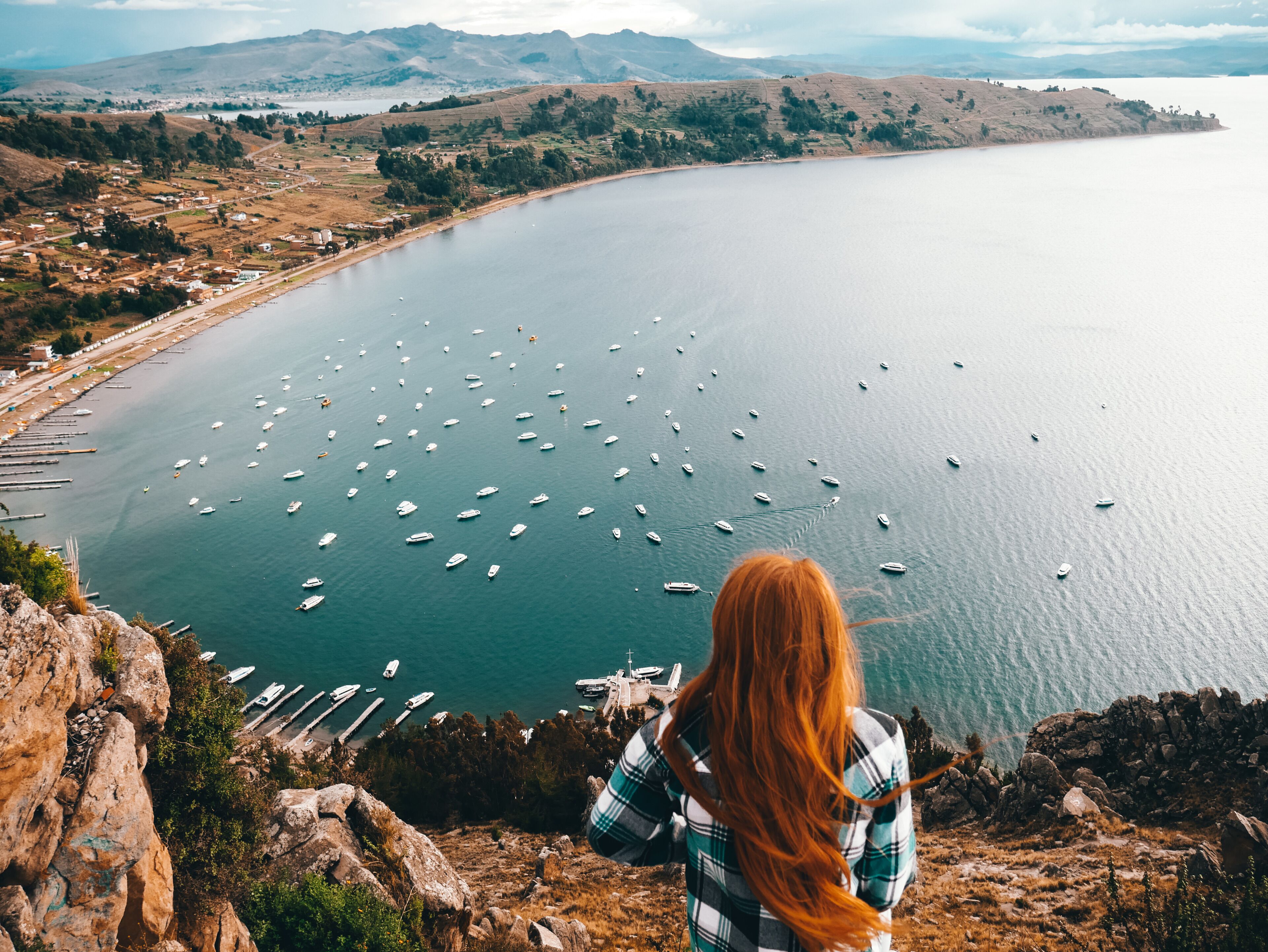 Watching sunset over Copacabana and Lake Titicaca from Cerro El Calvario.

Quick Tip: Even though the hike up the hill is fairly short, it is a bit steep. Give yourself some extra time if you aren't used to the altitude yet. #Bolivia #Travel