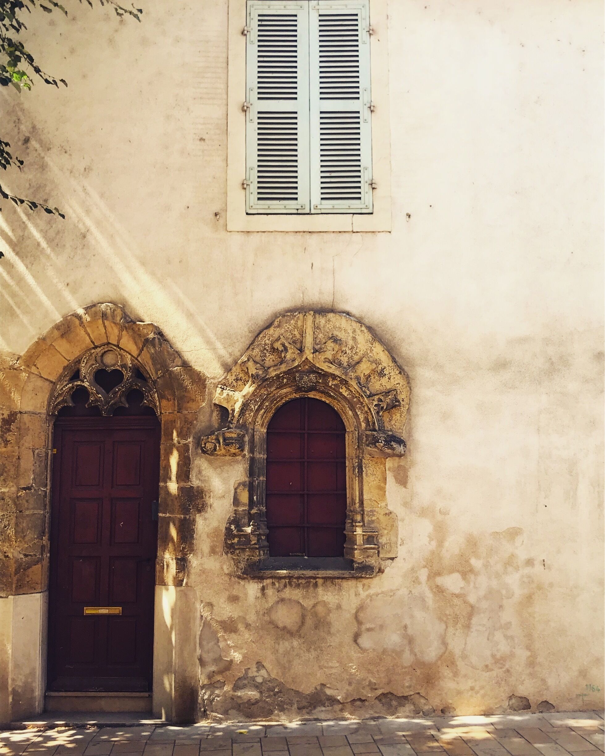 Cluny center is full of medieval houses .... perfect for a summer stroll