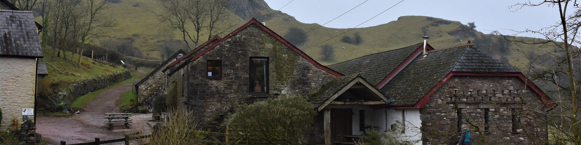 #lksawaydays 4a/2020 today we decided to step back in time and enjoy a Welsh castle double header. Car packed, satnav set and the ipod on playing the back catalogue of the Manchester Orchestra (top tunes) Our first of the two planned castles was Carreg Cennen in the village of Trap inside the Brecon Beacons National Park. We arrived as the weather seemed to get murkier, perhaps a little bit of luck kept the rain away, we parked up in the free, quiet but again rather small car park. The site has a cafe and shop, these can be found around from the car park as you enter, all of which sit below the prominent ruins dwelling upon the hill. After paying £5 per adult we hiked up the slope and enjoyed the impressive views of Towy Valley, on a clear day it must be spectacular! The six towered castle built in the time of Lord Rhys in the late 1100's has sat in ruin since 1462, once inside you can move around the skeleton freely, walking across the base or along stairways to see more of the structure. Make sure you head down to the naturally made cave which runs under the castle and travels deep into the hillside. Be cautious, once you start walking along the cave it's pitch black and a little slippery under foot, we used our phone touches but you can hire torches at the pay hut for £1.50. #lksawaydays give Carreg Castle a 👍