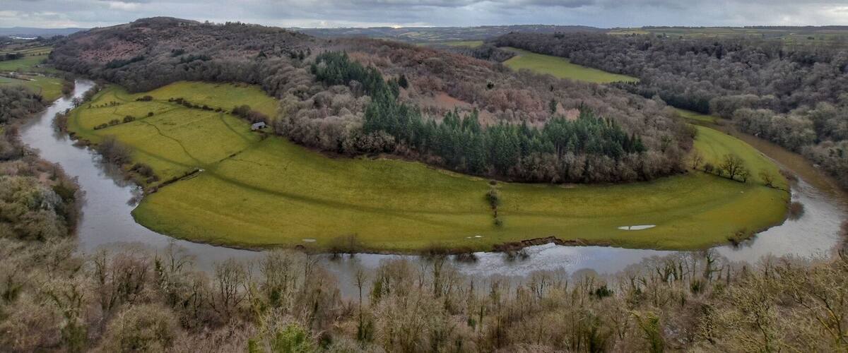 Symonds Yat is in the Forest Of Dean. Its gives great views of the River Wye flowing through the valley below. #bvSSpring #symondsyat #Spring #river #valley #trover