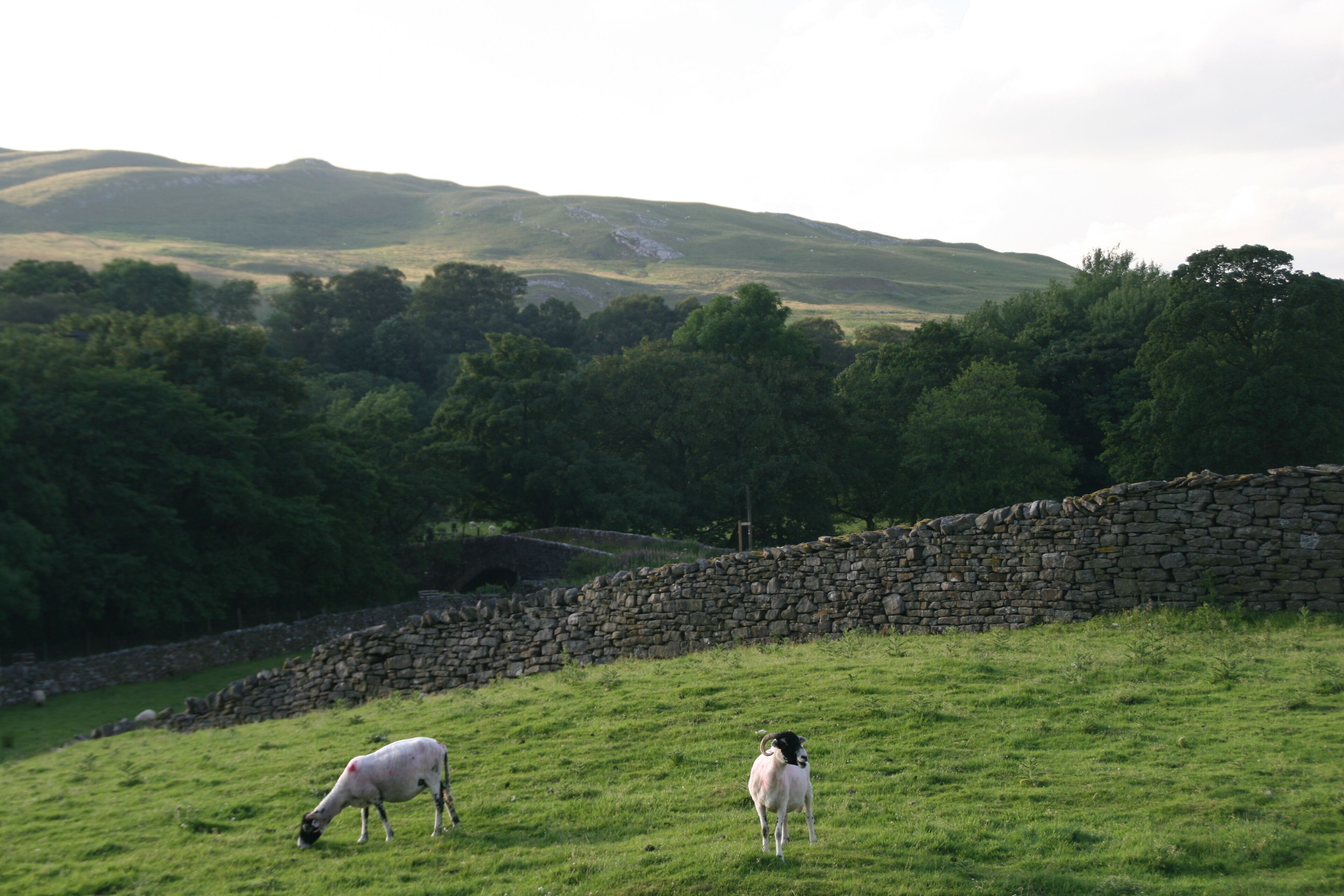 El Castillo de Pendragón en la región inglesa de Cumbria.