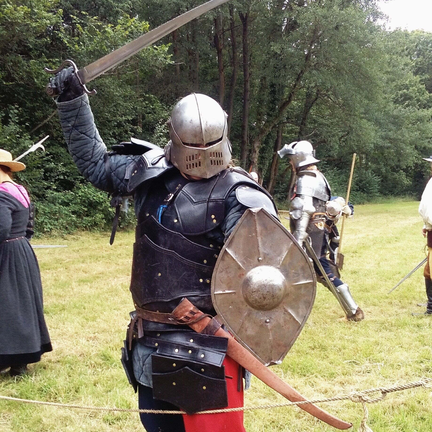 The free men of Sussex fight for freedom. 