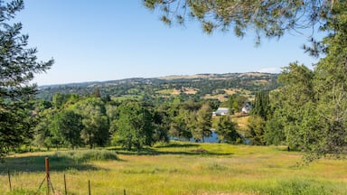 Loomis California countryside