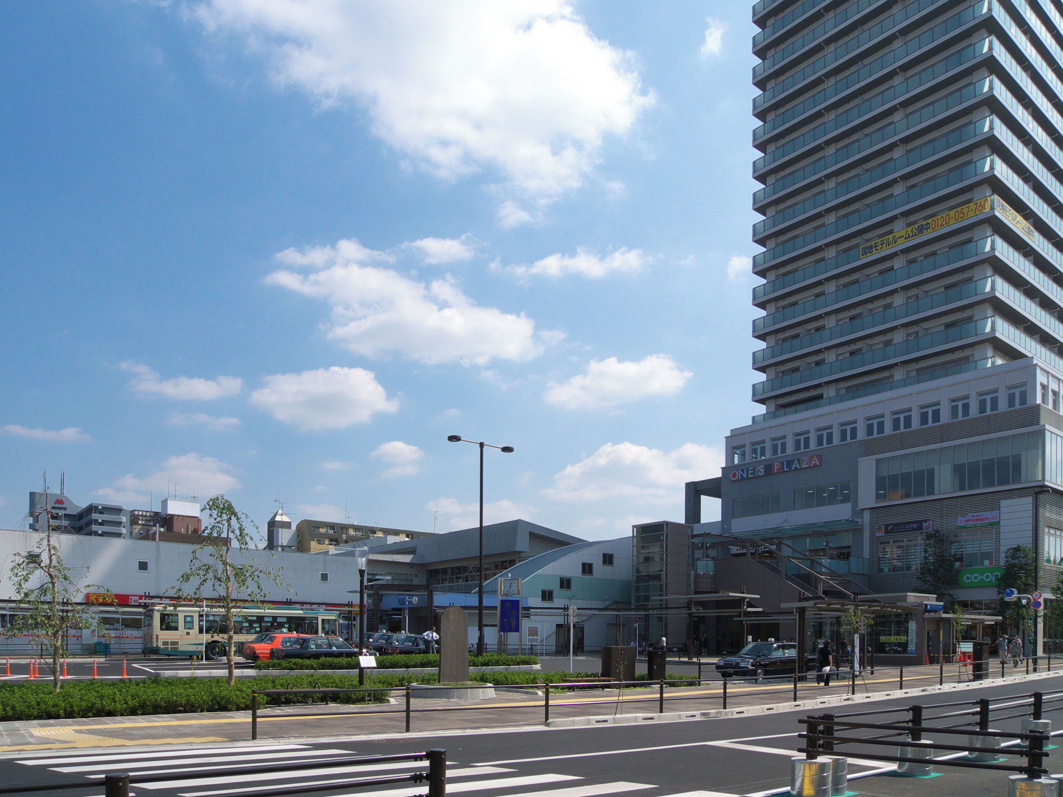 The west side of Higashimurayama Station on the Seibu Shinjuku Line