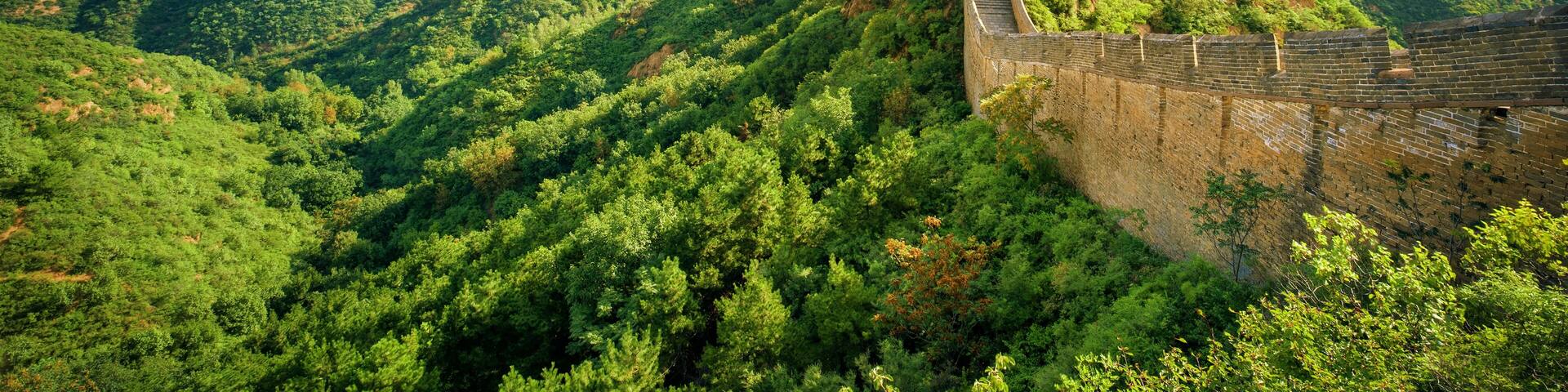 Great Wall of China at Sunny Day.; Shutterstock ID 310861289; Purchase Order: SP-1211 Vacation Specials Flyer; Order Number: ; Client/Licensee: CruiseShipCenter; Other: