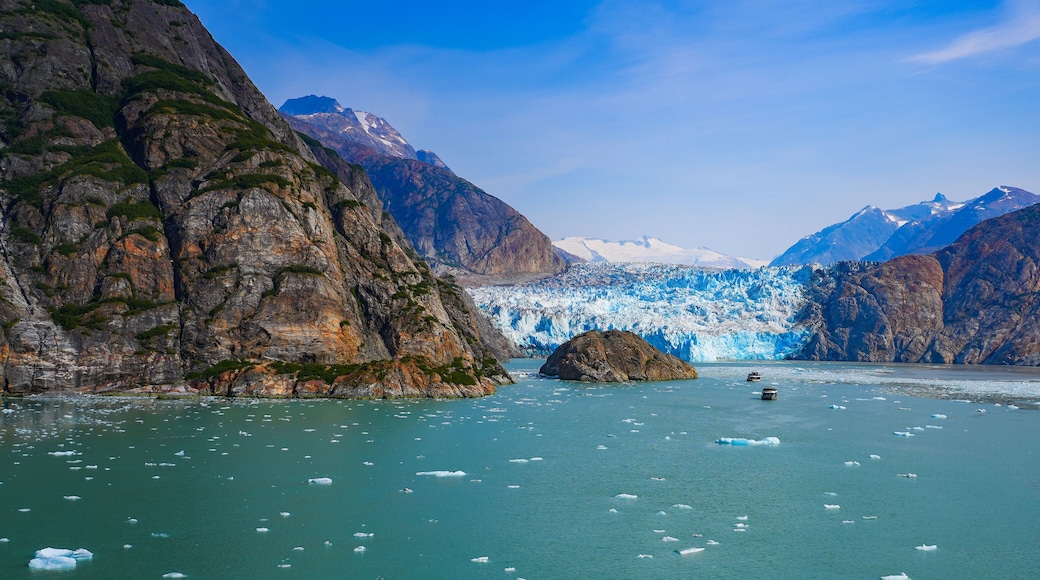 Panoramic view of South Sawyer Glacier at the end of Tracy Arm Fjord in southeast Alaska, USA - Coastal glacier in the Pacific Ocean