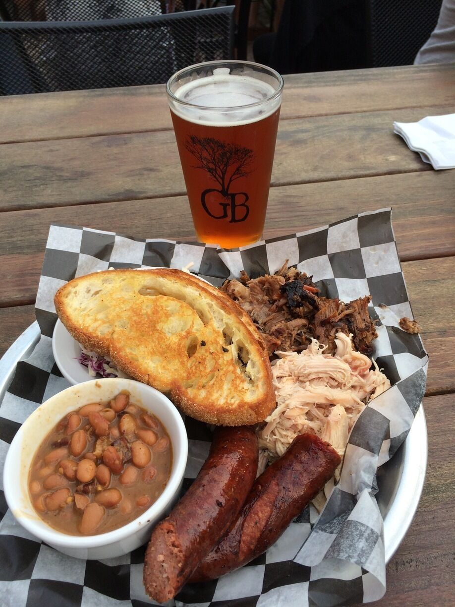 Fantastic little place great beach town stop over 
Eclectic vibe and craft beer and lets not forget the food!