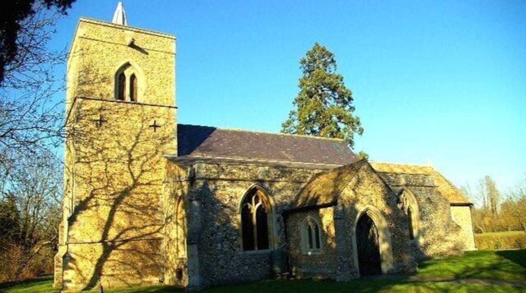 St Mary's Church, Great Abington The church stands in parkland, away from the houses of the village street.