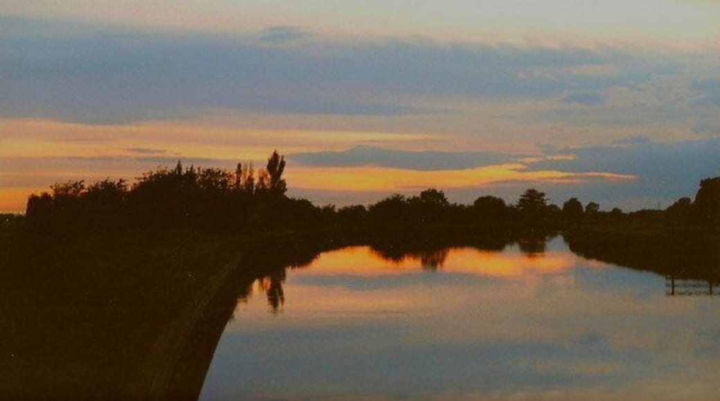 Sunset over the Stainforth and Keadby Canal