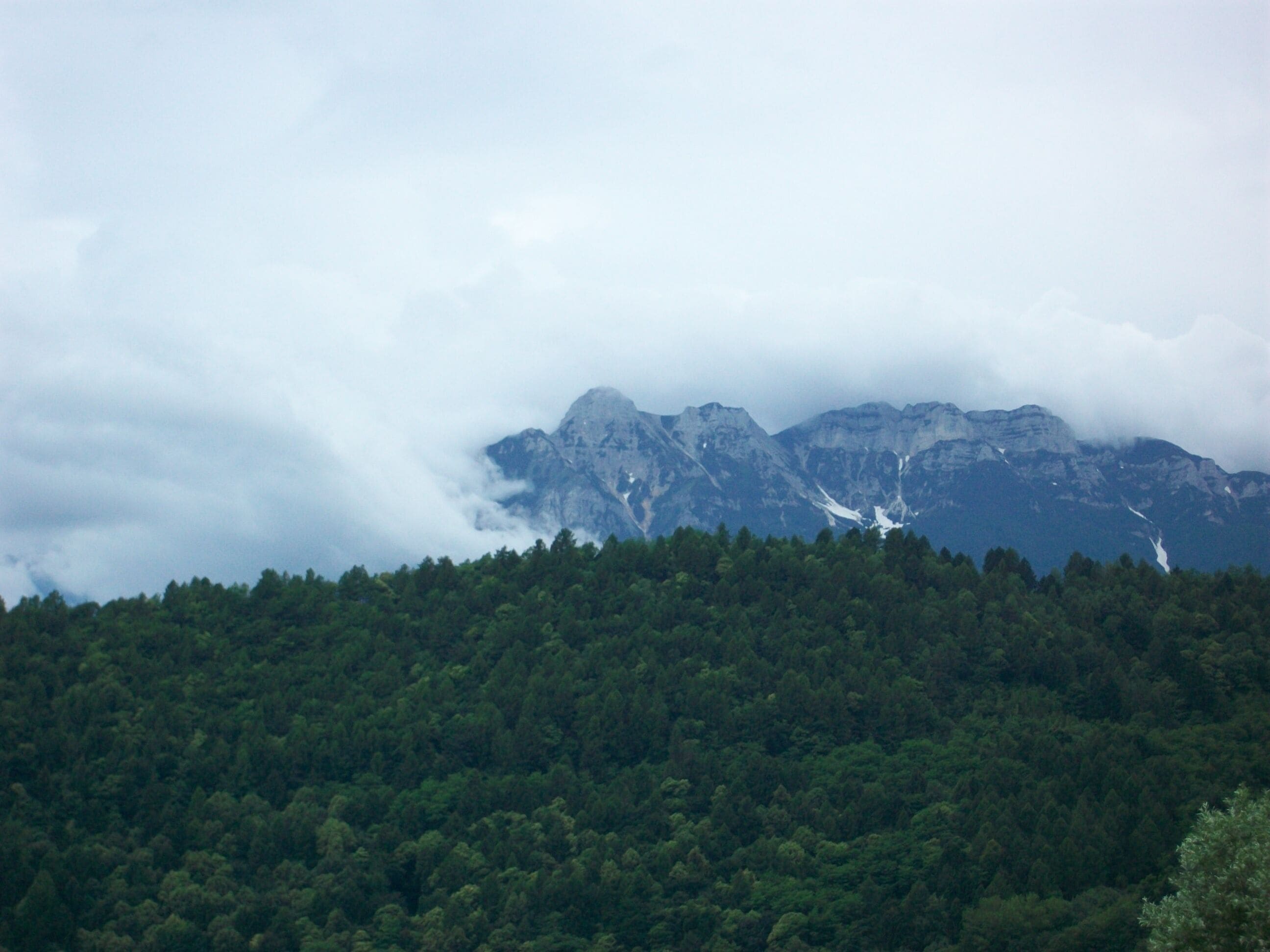 Pohled z hotelu Du Lac