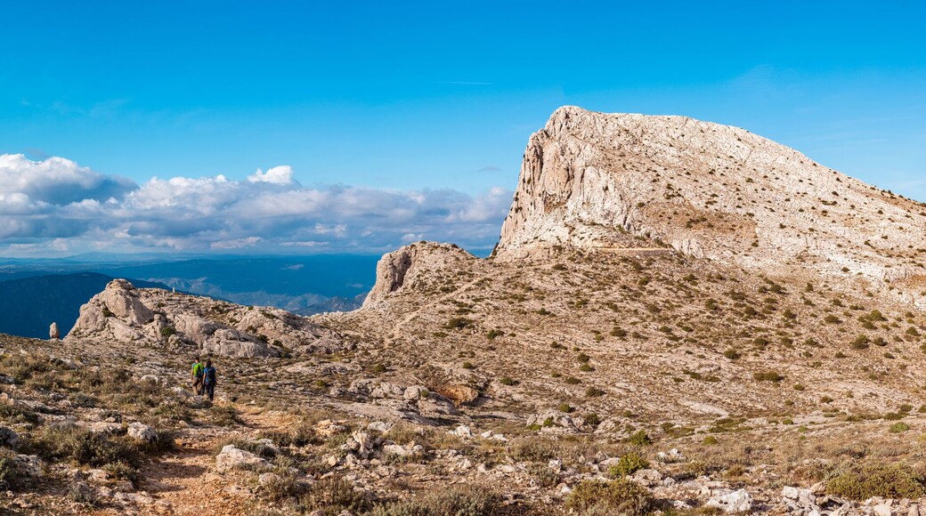 Sardegna, panorama di Monte Corrasi a Oliena, Italia