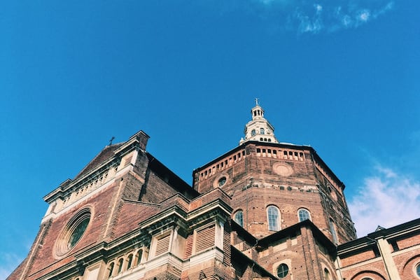 Up&down #duomo #pavia #sky #happyday