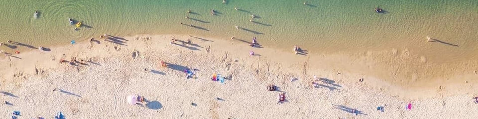 The turquoise waters and shallow sand banks of Tallebudgera Creek make this one of Gold Coasts most beautiful swimming locations.