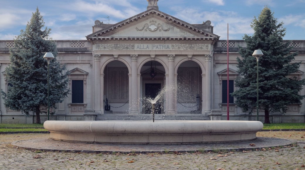 Panoramica del Monumento ai Caduti di Oderzo (TV), sito in Piazzale della Vittoria