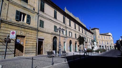 Foreshortening, Camerano, Marche, Italy