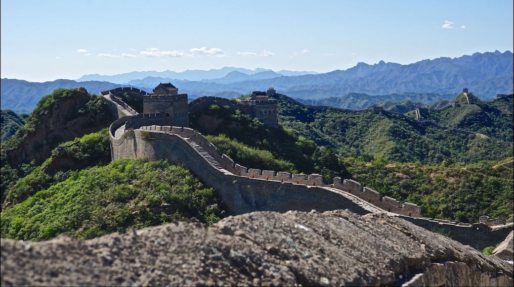 One of the most iconic sights on the planet and it lives upto the hype
#China
#travel
#Greatwall