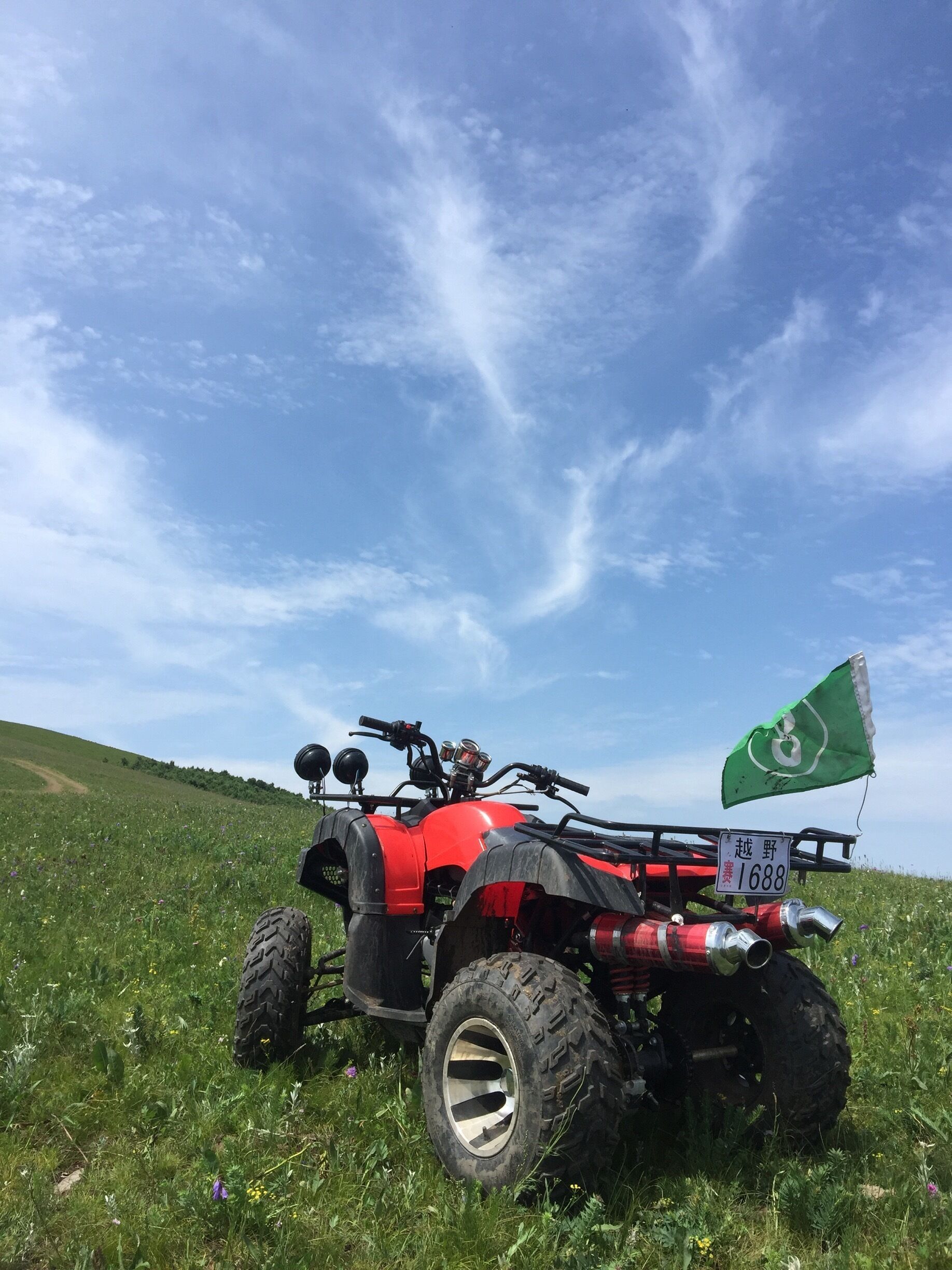 on the way to the summit！