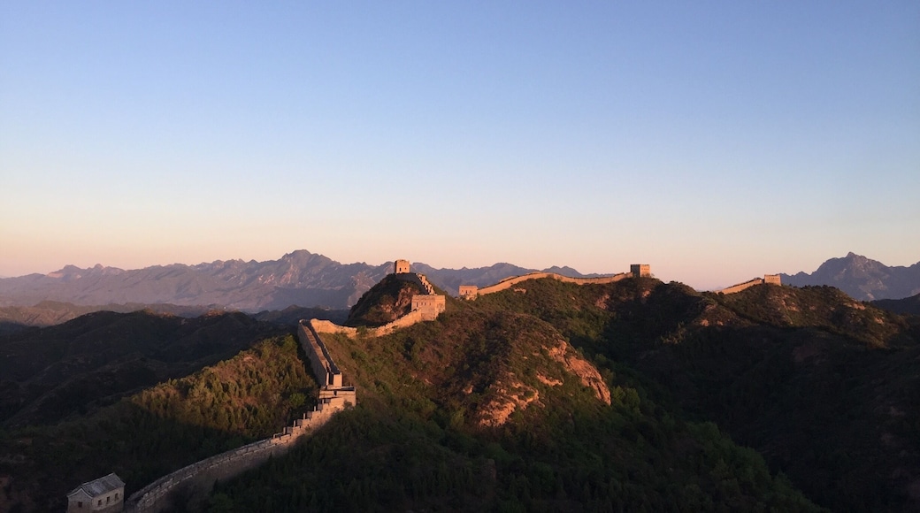 We hiked the Great Wall for 5 nights, staying at guest houses along the way. One of the nights we illegally rented tents from a local farmer and camped out on remote part of the Wall. It was windy and cold and our tents almost blew away. We didn’t sleep much but this was our dinner view. It was magical.
#troveontuesday