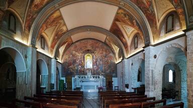 Campobasso - Panoramica interna di Santa Maria del Monte