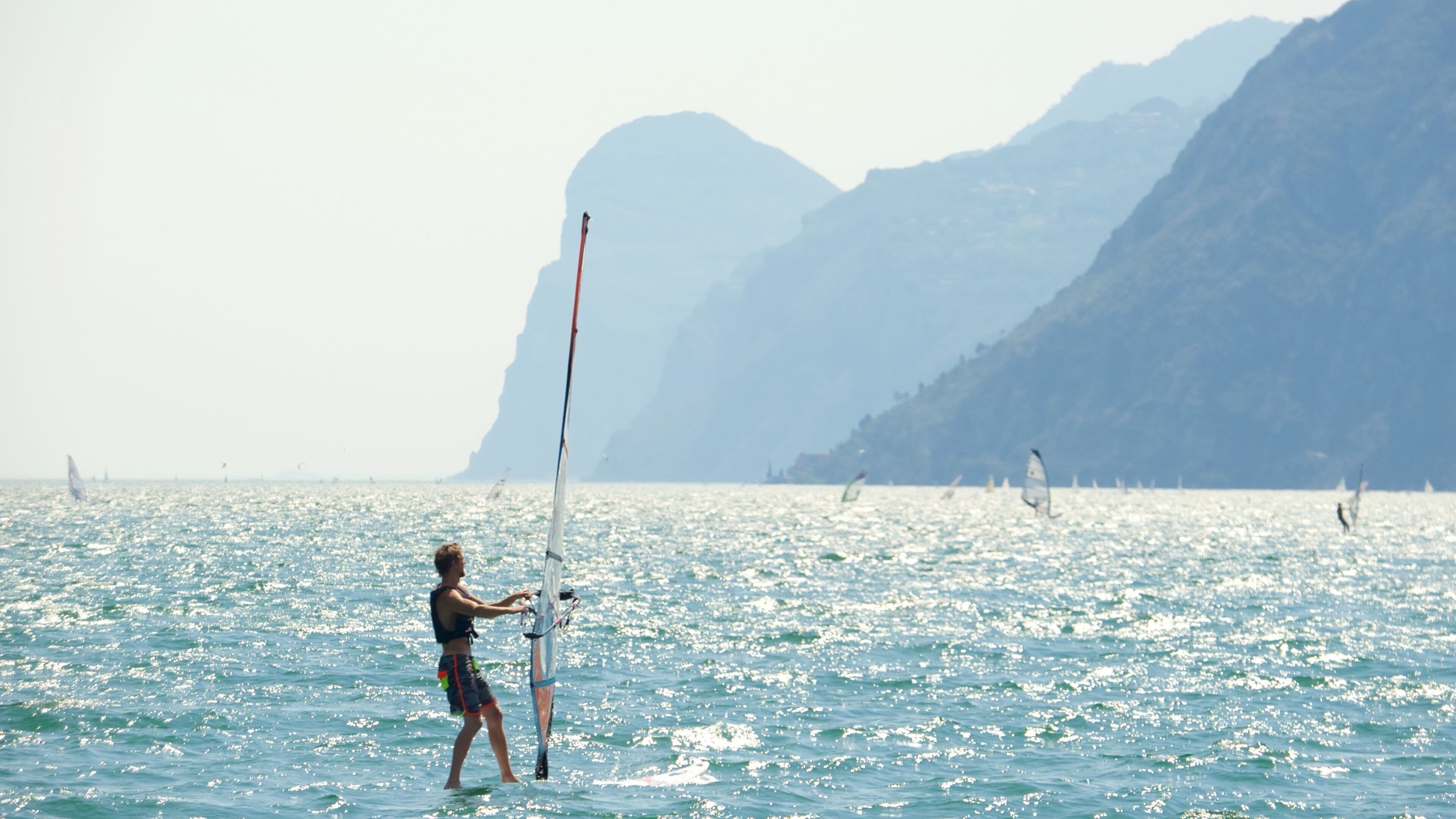 <h2>Top places to stay near the beach</h2>