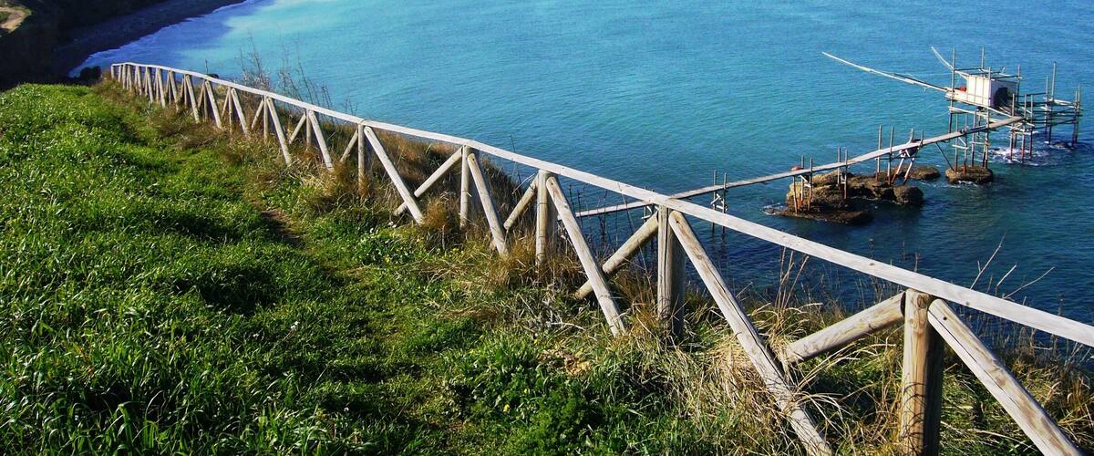 Vista su Punta Aderci col Trabocco