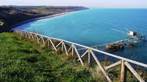 Vista su Punta Aderci col Trabocco