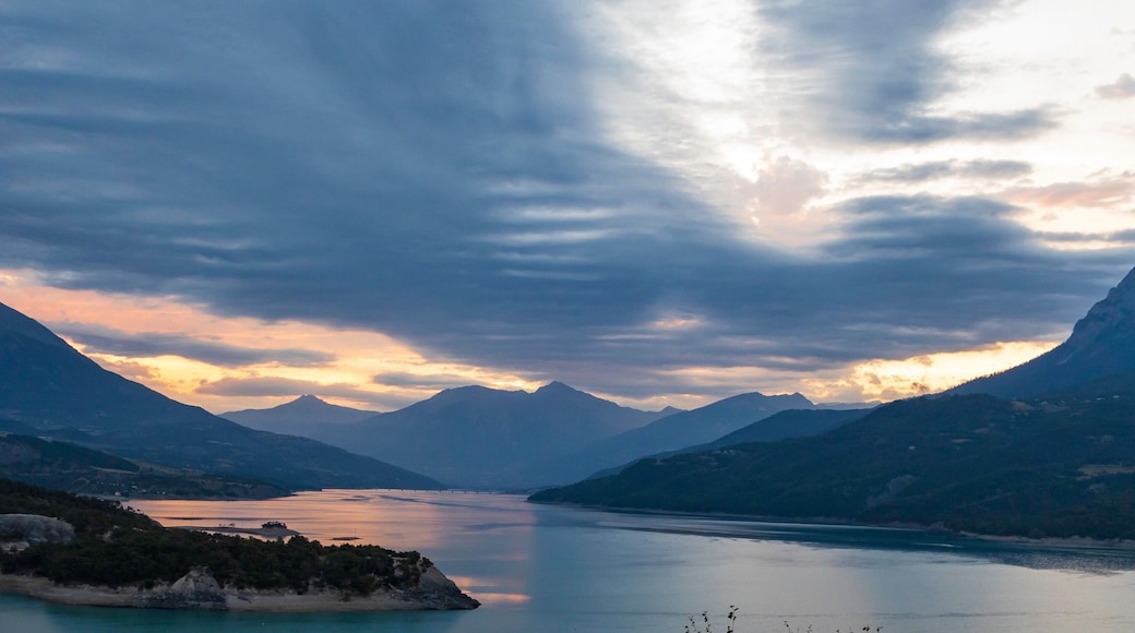 Lake of Serre-Ponçon