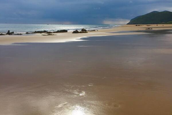 Footprints along the beach at Noja