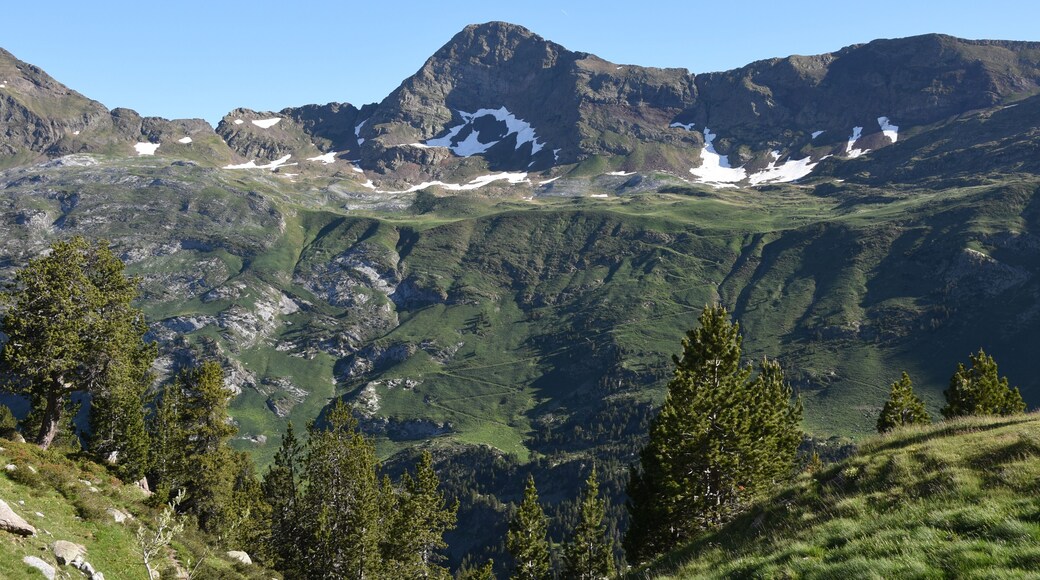 Portillóm de Benasque i Pic de la Mina des de la Renclusa. Benasque, Huesca, Spain