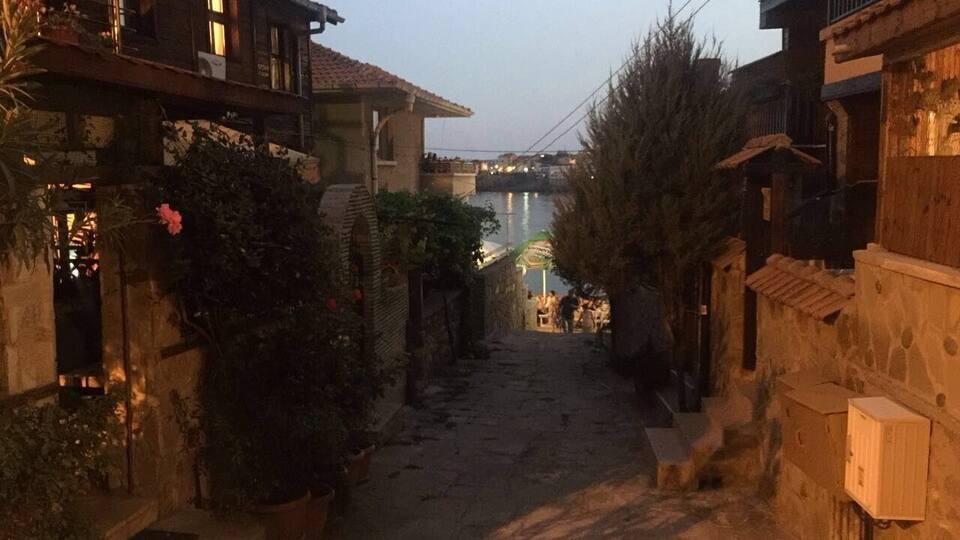 Улицы старого города Созополя