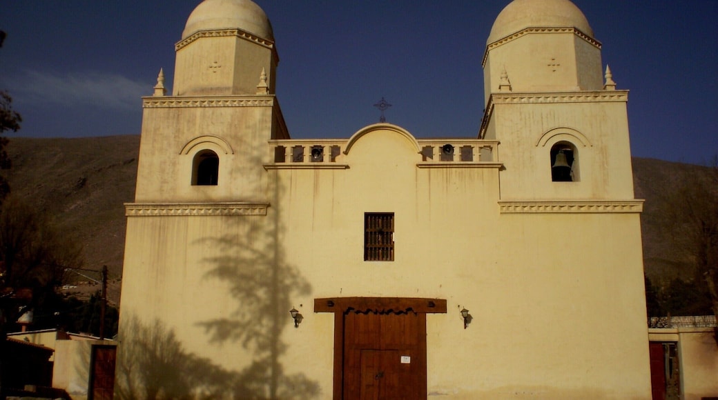 This church was founded in 1797. It is a National historic monument. This town has an special fest, known as " Enero Tilcareño", that invites to enjoy tradicional music, fine arts and sports. #Architecture