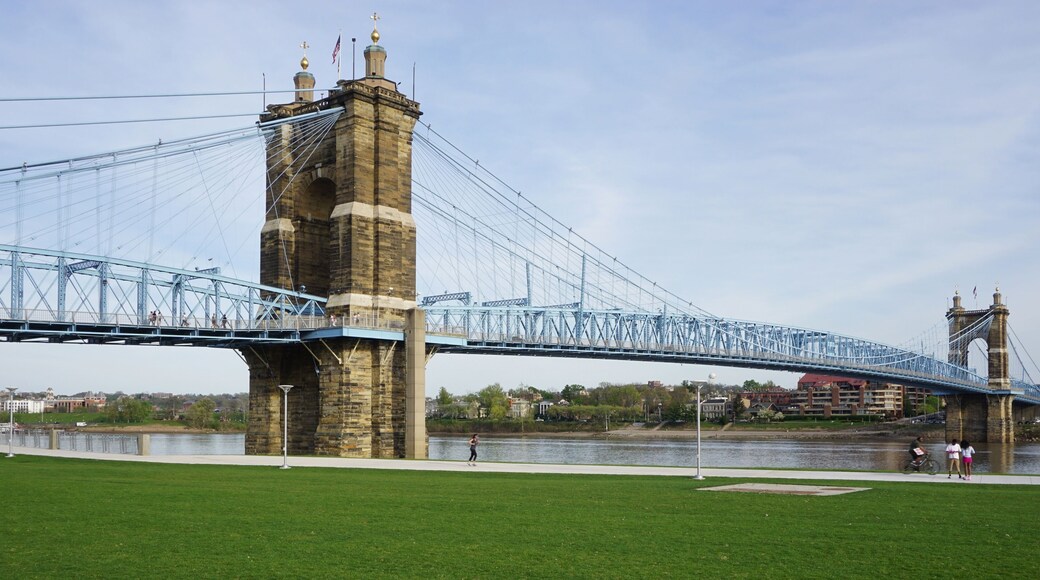 The Roebling suspension bridge between Ohio and Kentucky
