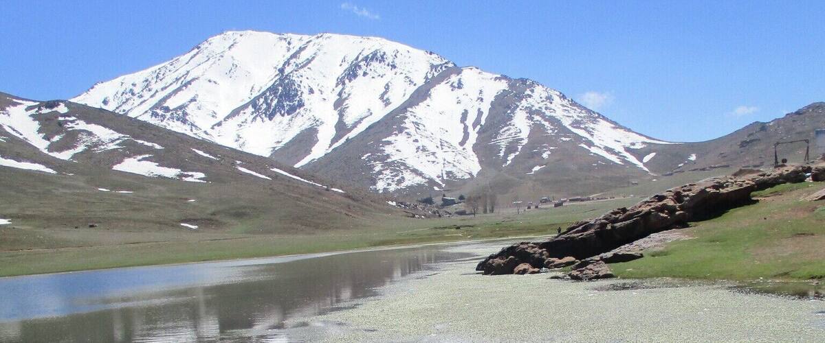 A section of the High Atlas Mountains, reflected in a lake at Oukaimeden Ski Resort in Morocco.
#nature
https://davenotravels.blog