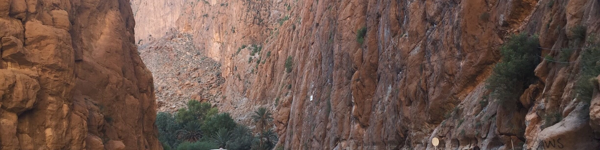 One of the must better places for rock climbing in the world!! Addict! 
#maroc #morocco #nature #rockclimbing #gorgestoudra #sport